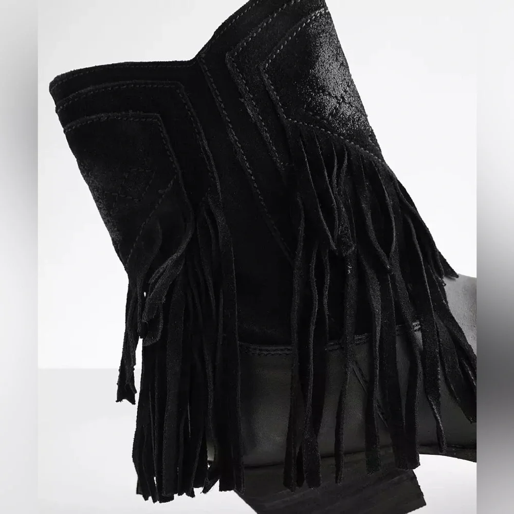 🆕 FREE PEOPLE | LAWLESS FRINGE WESTERN BOOT | BLACK | SIZE: 8 - Picture 5 of 13